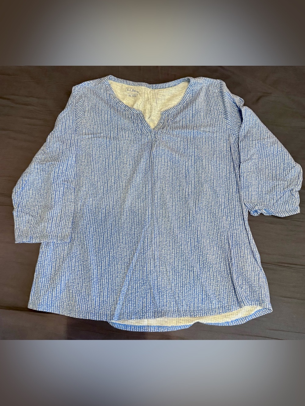 L.L.Bean 3/4 Sleeve Split Neck Blue White Pattern Shirt Women’s Size XL